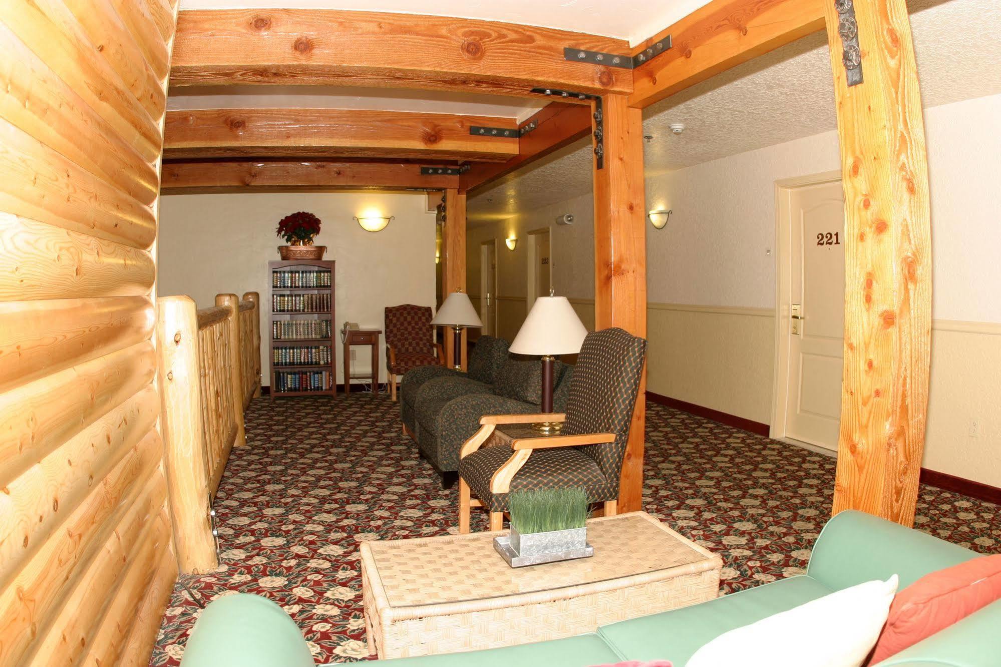 Murphys Suites Luaran gambar